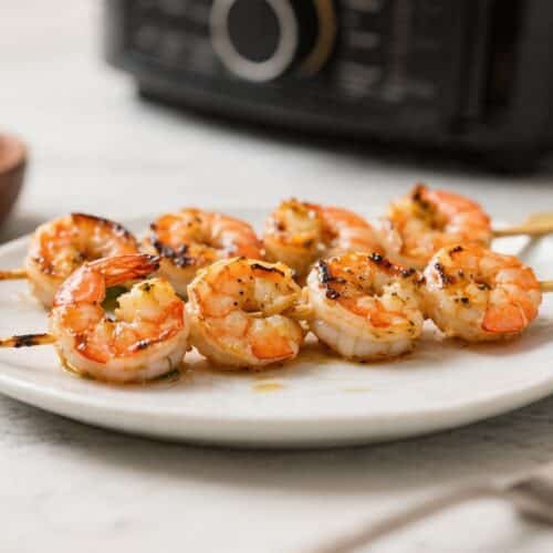 Grilled-Style Air Fryer Shrimp Skewers